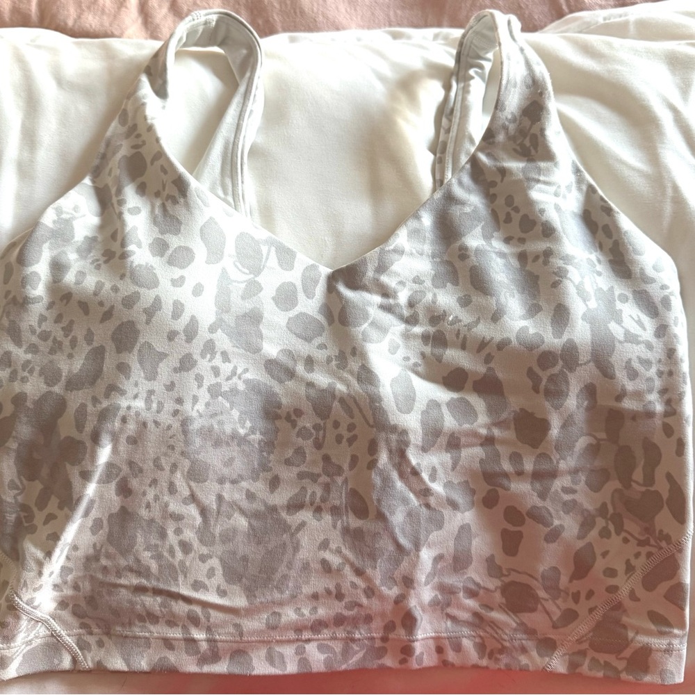 Lululemon size 4 align tank / sports bra